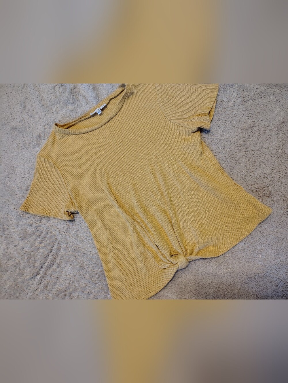 June & Hudson Mustard Ribbed Short Sleeve Tie Bottom Top Stretch Fit Women's Lrg